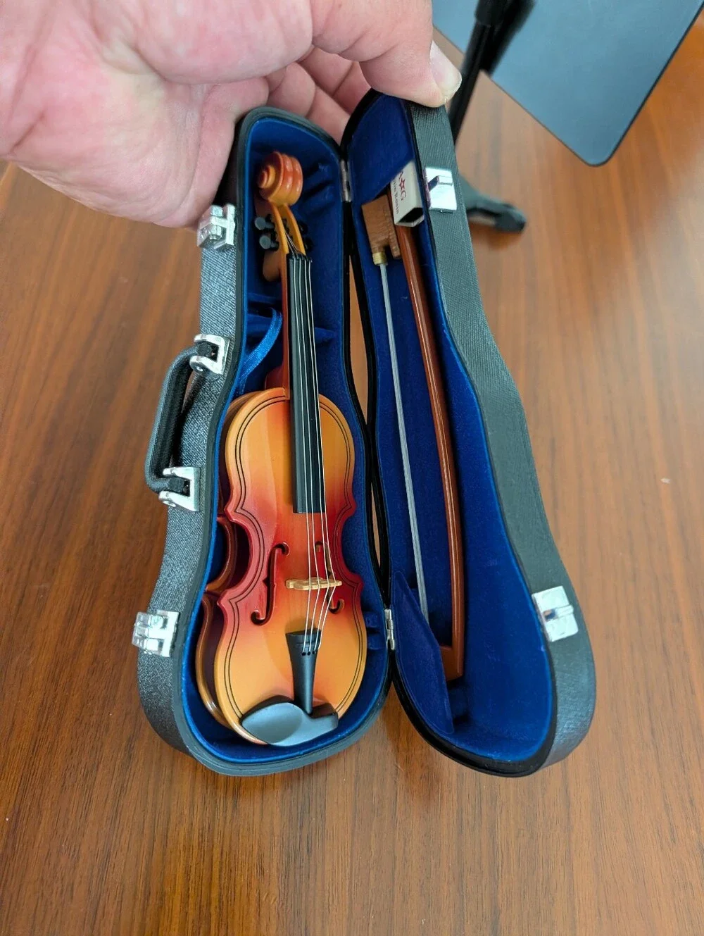 American Girl Doll Violin with Bow Carry Case Music Stand Pre Owned